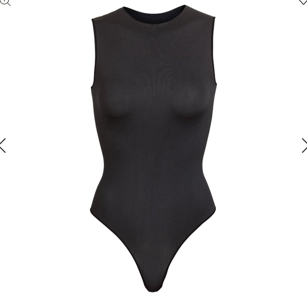 Skims - ESSENTIAL CREW NECK SLEEVELESS BODYSUIT - Picture 4 of 7